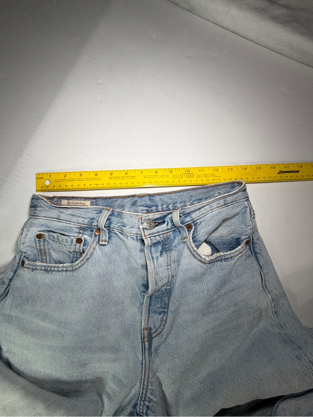Levi's Women's Light Blue Wide Leg Jeans - Picture 8 of 12